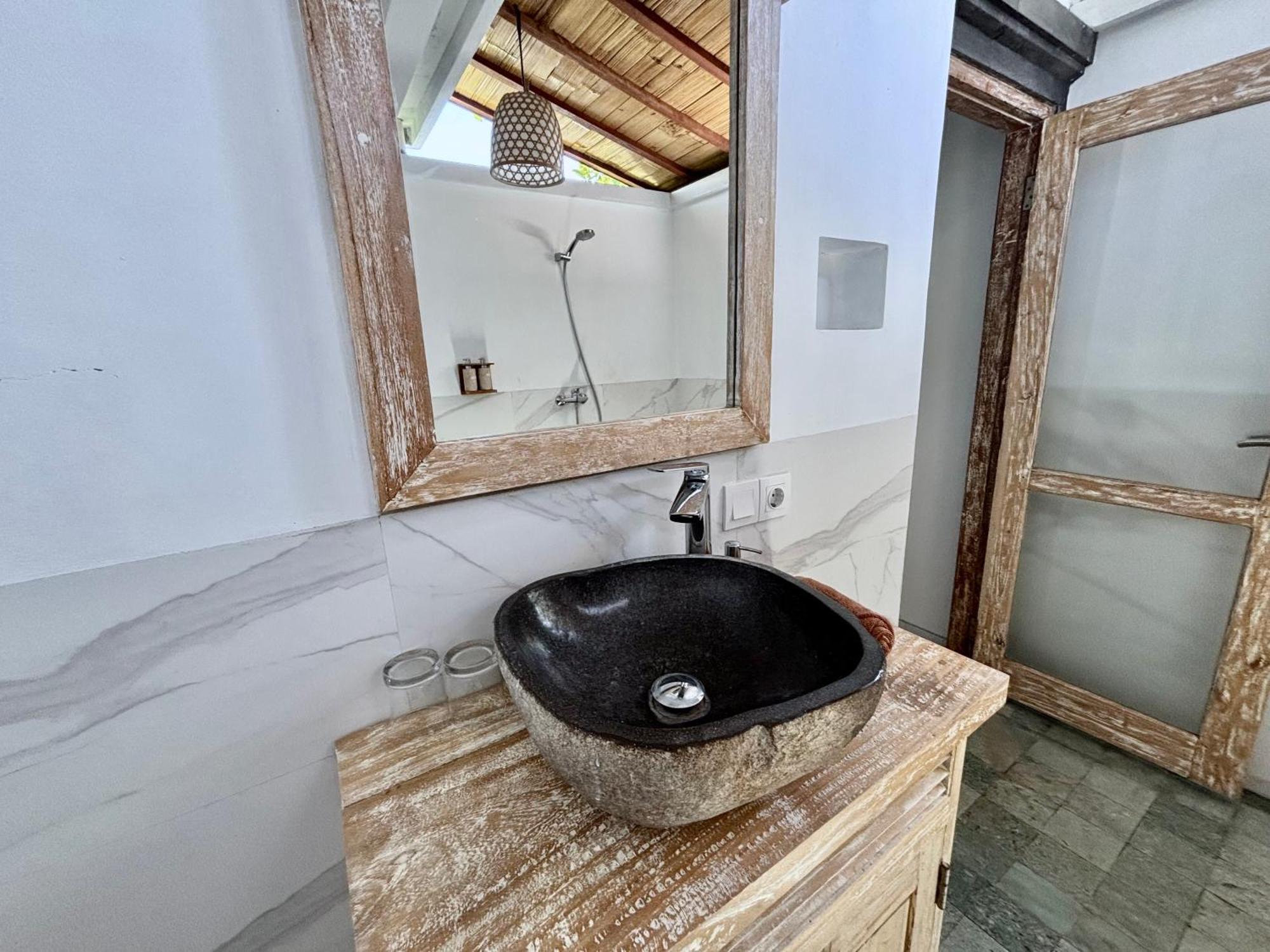Arungan Villas Amed Chambre photo