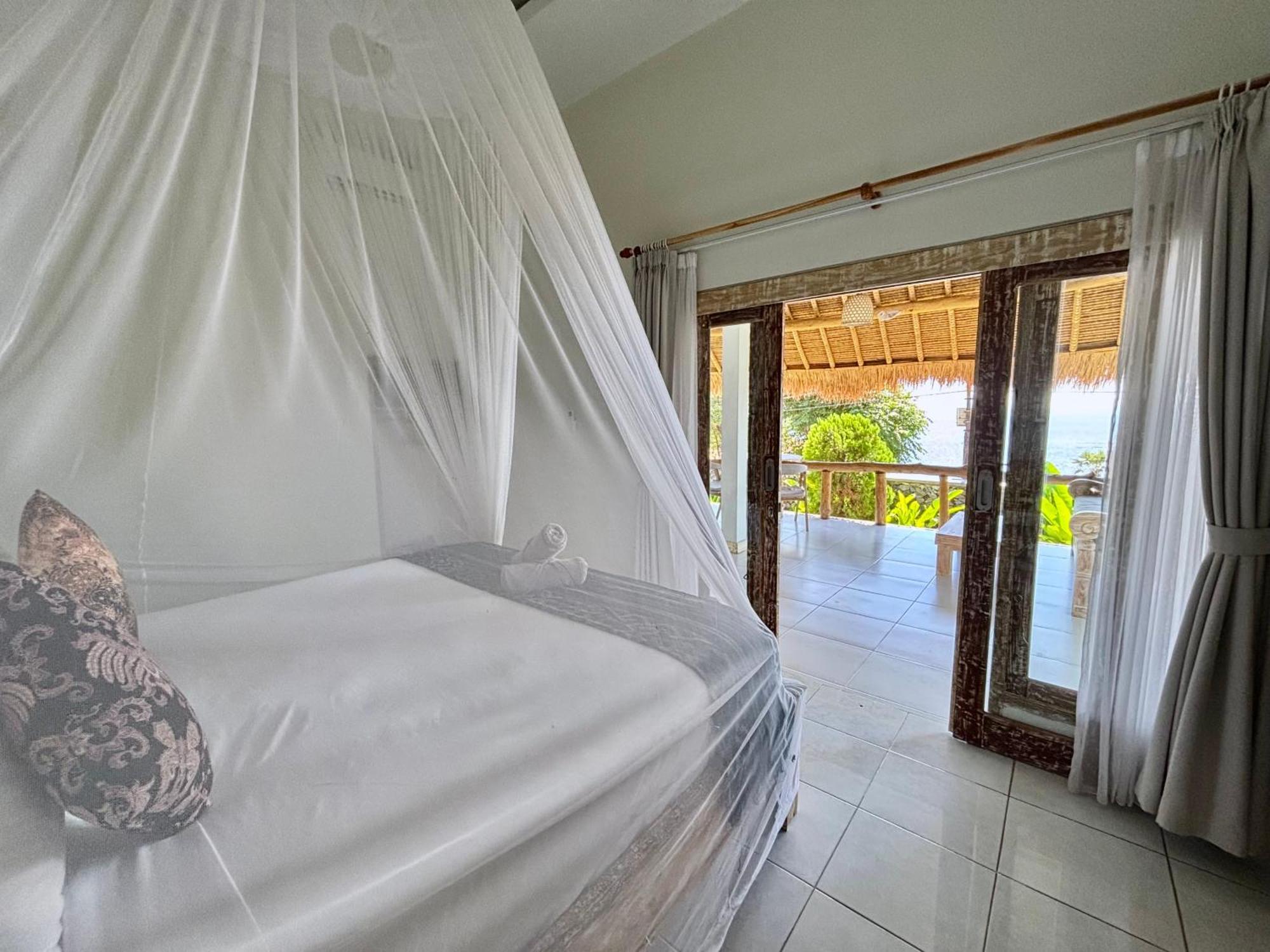 Arungan Villas Amed Chambre photo